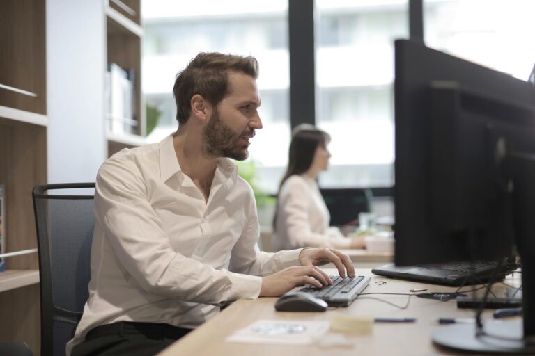 Desk posture