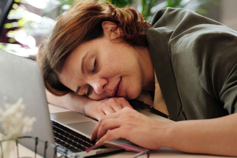 HOW TO HELP SOMEONE WITH LONG COVID - Corporate Personal Wellbeing